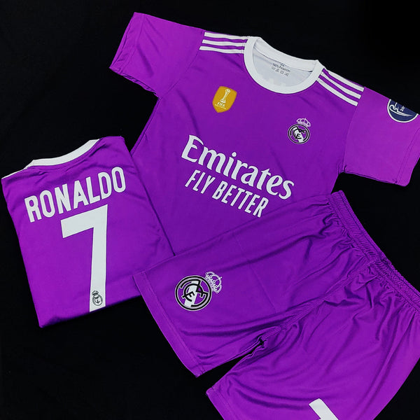 Ronaldo - Real Madrid Vintage Purple 💜 Football Kit ⚽