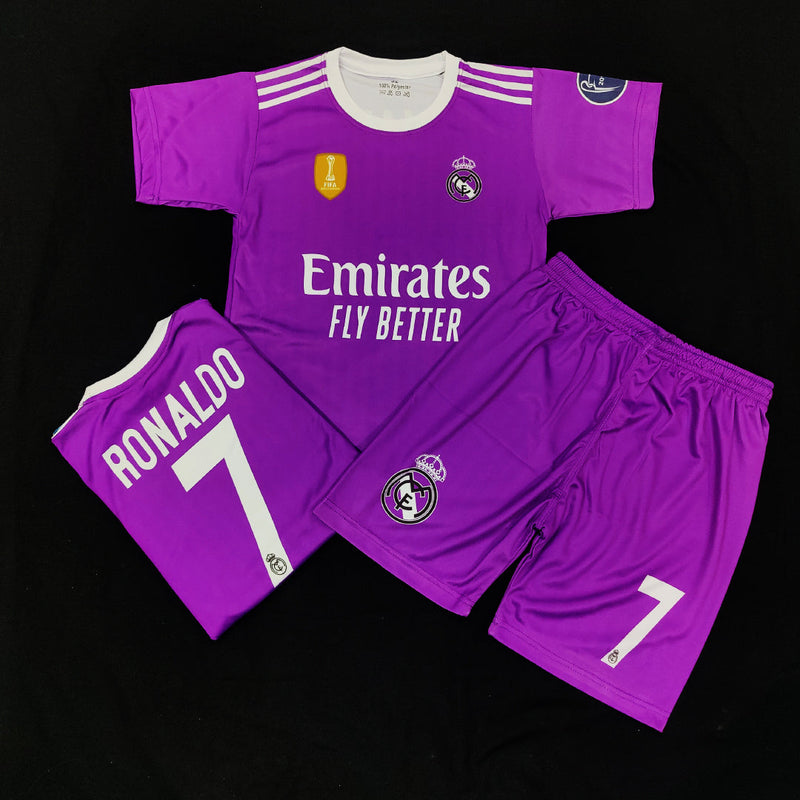 Ronaldo - Real Madrid Vintage Purple 💜 Football Kit ⚽