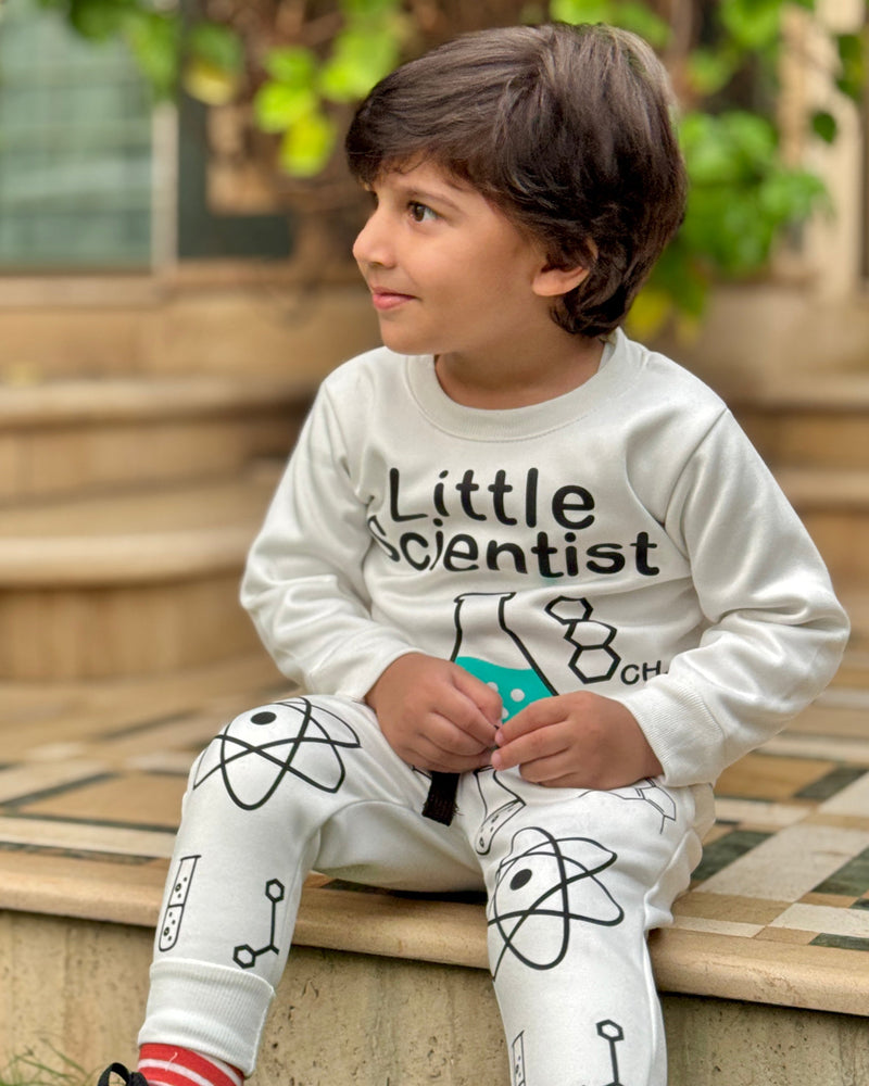 🧬 Little Scientist - Infant Sweatshirt & Trouser 👶❄️